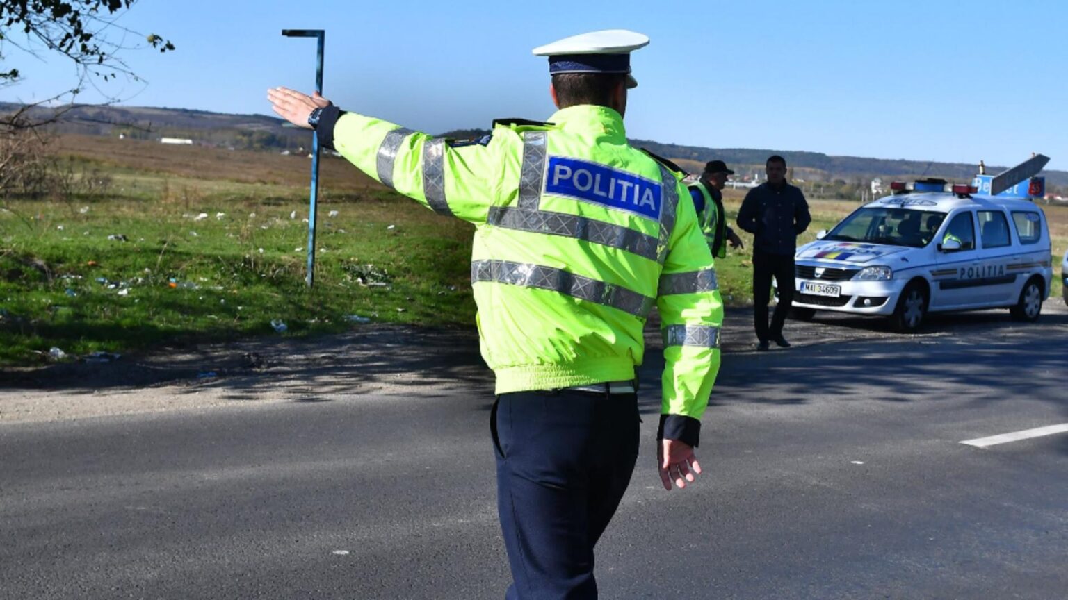 un sofer a fost fugarit prin tot cartierul ferentari si prins abia dupa ce a distrus patru masini 69318b8a8d2f6