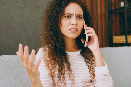 adults who feel oddly annoyed whenever they talk to their parents on the phone usually have these 11 specific reasons 697b7ec6901a3