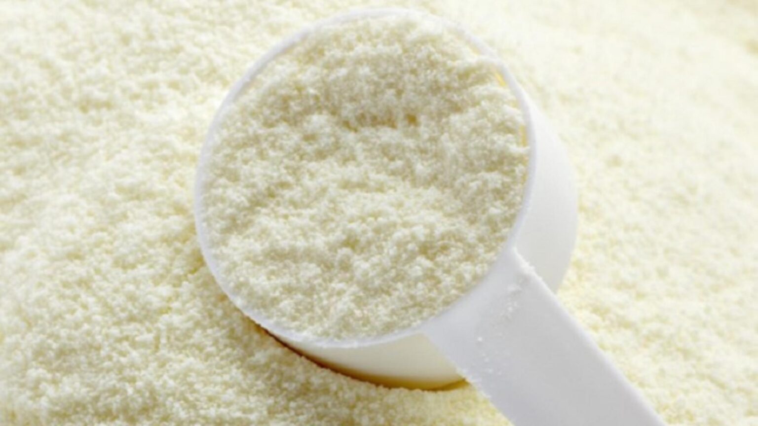 alerta alimentara mai multe tipuri de lapte praf pentru bebelusi retrase de urgenta de la raft risc ridicat de contaminare cu o toxina periculoasa foto 695e505ece83e