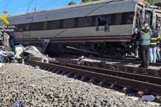 ancheta tragediei feroviare din spania ruptura unei sine posibila cauza a catastrofei soldate cu 45 de morti noi date preliminare din ancehta 697465d5ddef6