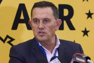 aur va depunde motiune de cenzura impotriva premierului bolojan 6977191c3a0de