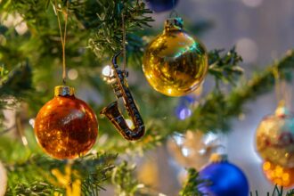 cand se despodobeste bradul pentru a avea noroc si prosperitate in noul an traditia pe care romanii o pastreaza cu sfintenie 6958077886ac5