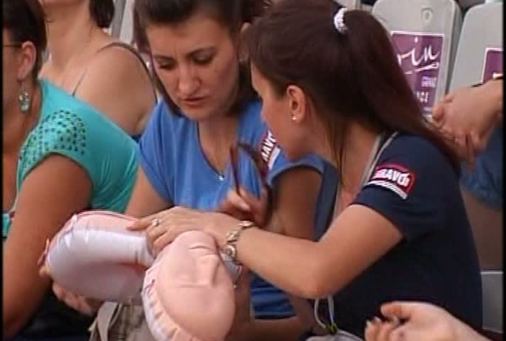 ce trebuie sa faci daca esti martorul unui accident cu victime cum se acorda primul ajutor pana la sosirea echipajelor medicale 6960f92bd32d4