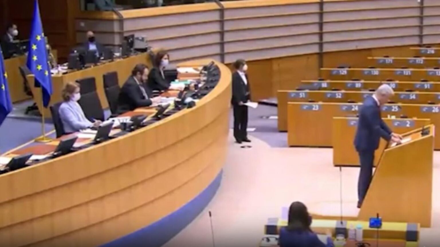 cum a ajuns usr sa conduca tara din umbra romanii nu ii vor pe rezisti dar ei iau decizii pentru tara 69765e0197733