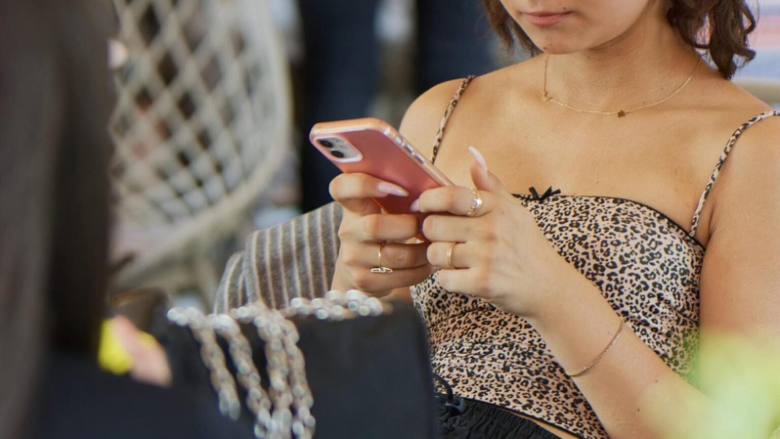 de ce recomanda serviciile secrete americane repornirea telefoanelor iphone si android sfaturi din manualul oficial 697c3ce691d7e