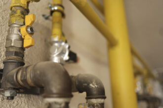 distrigaz sud retele a intrerupt temporar alimentarea cu gaze intr un imobil din sectorul 3 sunt afectati 165 de clienti 695a871dcf7a0