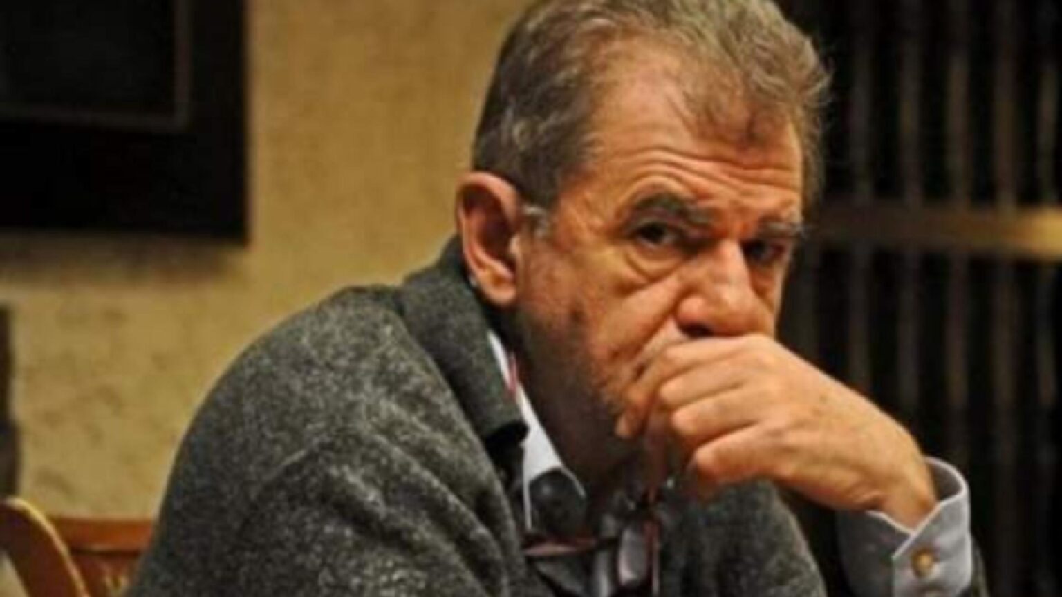 florin zamfirescu au distrus industria si barajele urmeaza fermele vom ajunge sa cumparam doar de la straini 696c80036185f