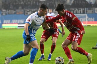 foto universitatea craiova fc botosani 2 0 oltenii sunt lideri in superliga 69752b7a876eb