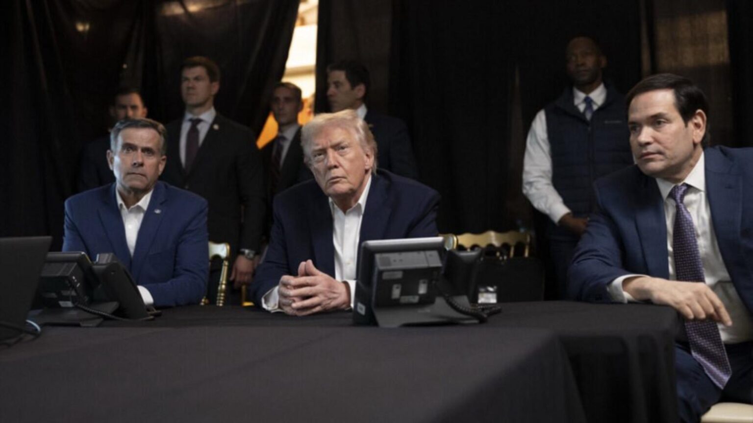 fotografiile care arata cum a fost urmarita capturarea lui maduro publicate de casa alba 69596708a073f