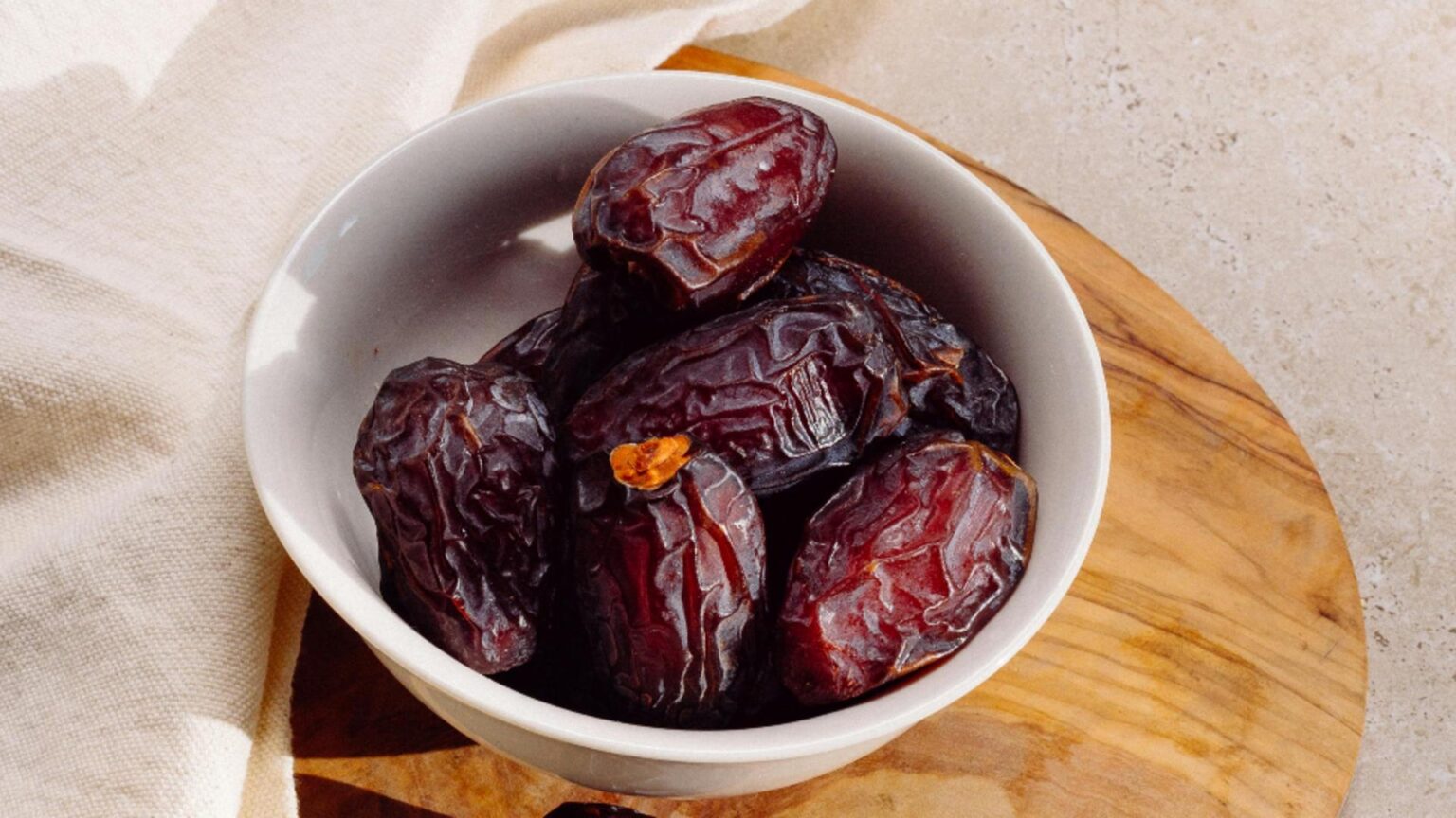 fructele care potolesc pofta de dulce si confera energie sunt consemnate in cartile sfinte ale religiilor 696755f223f51