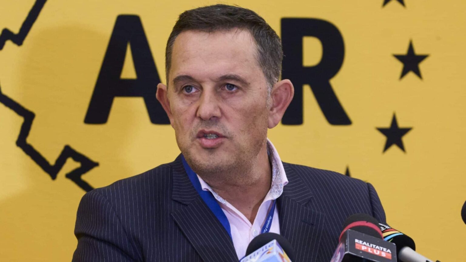 gheorghe piperea aur majorarile de taxe incalca dreptul de proprietate 6965dffaa6d47