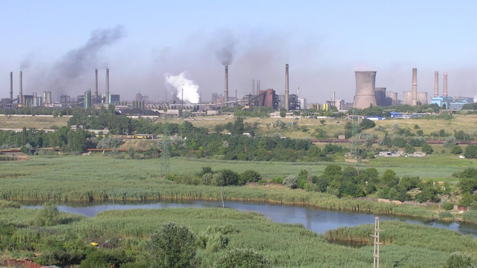 greva foamei la liberty galati angajatii fara salarii de luni de zile peste 3 000 de oameni afectati 696a1e3ed7c3f