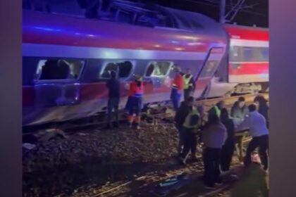 greva nationala in spania in urma accidentelor feroviare oamenii se revolta 6975b87cae7ab