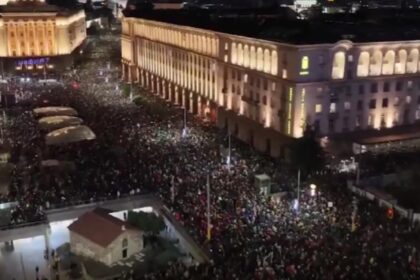 haos in bulgaria dupa trecerea la euro sofia va organiza alegeri anticipate niciun partid nu mai vrea sa guverneze 696a7af11e441