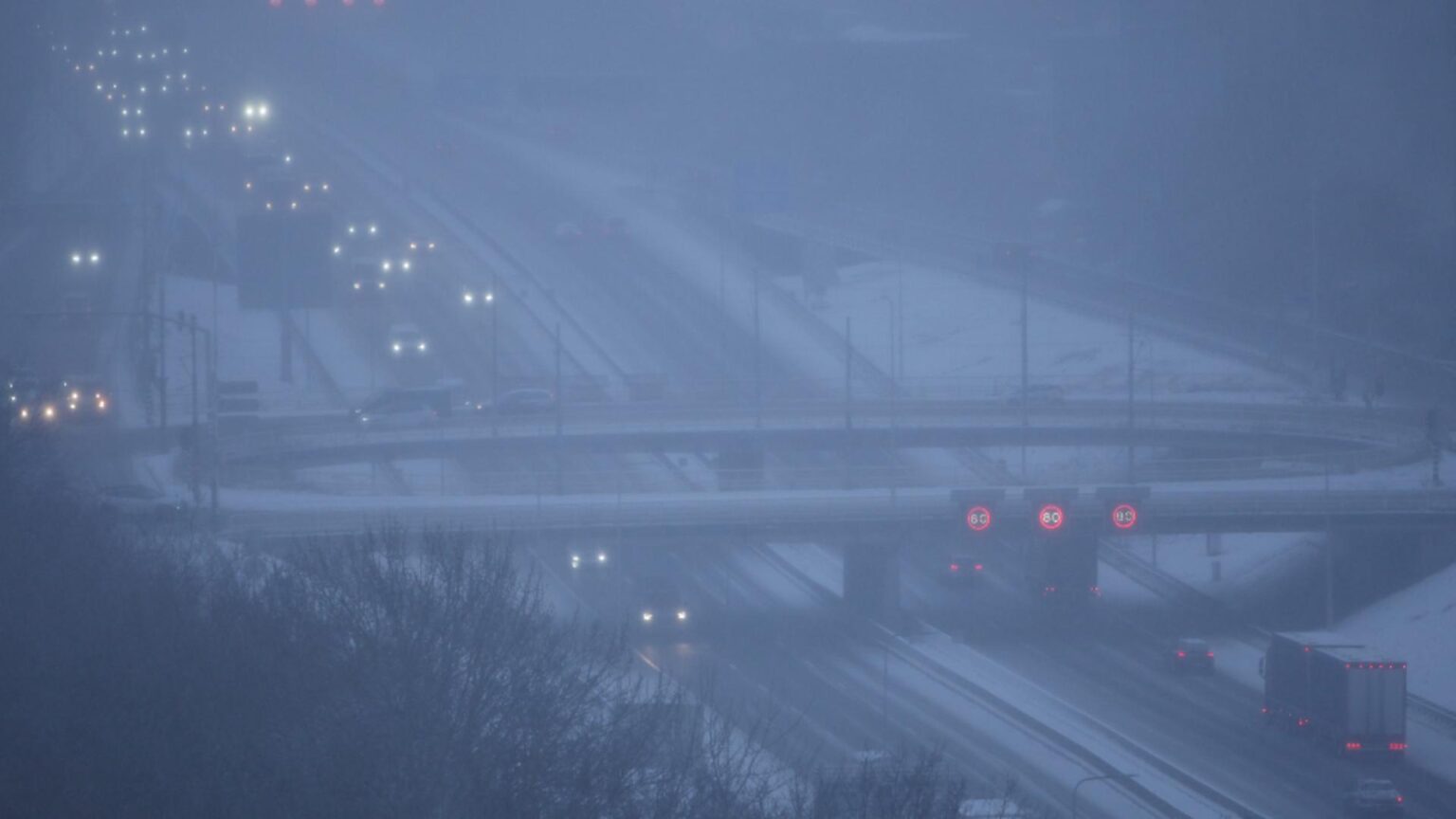 haos in in vestul si centrul europei din cauza furtunii goretti ninsori abundente ger si transporturi paralizate foto 695e3f2e4a01e