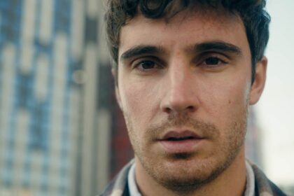 if a man has these 11 frustrating habits he was probably raised by a deeply controlling mom 6960229bd2129