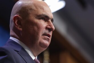 ilie bolojan isi bate din nou joc de romani impozitul pe proprietate in romania este foarte mic 69679c7cbec3a