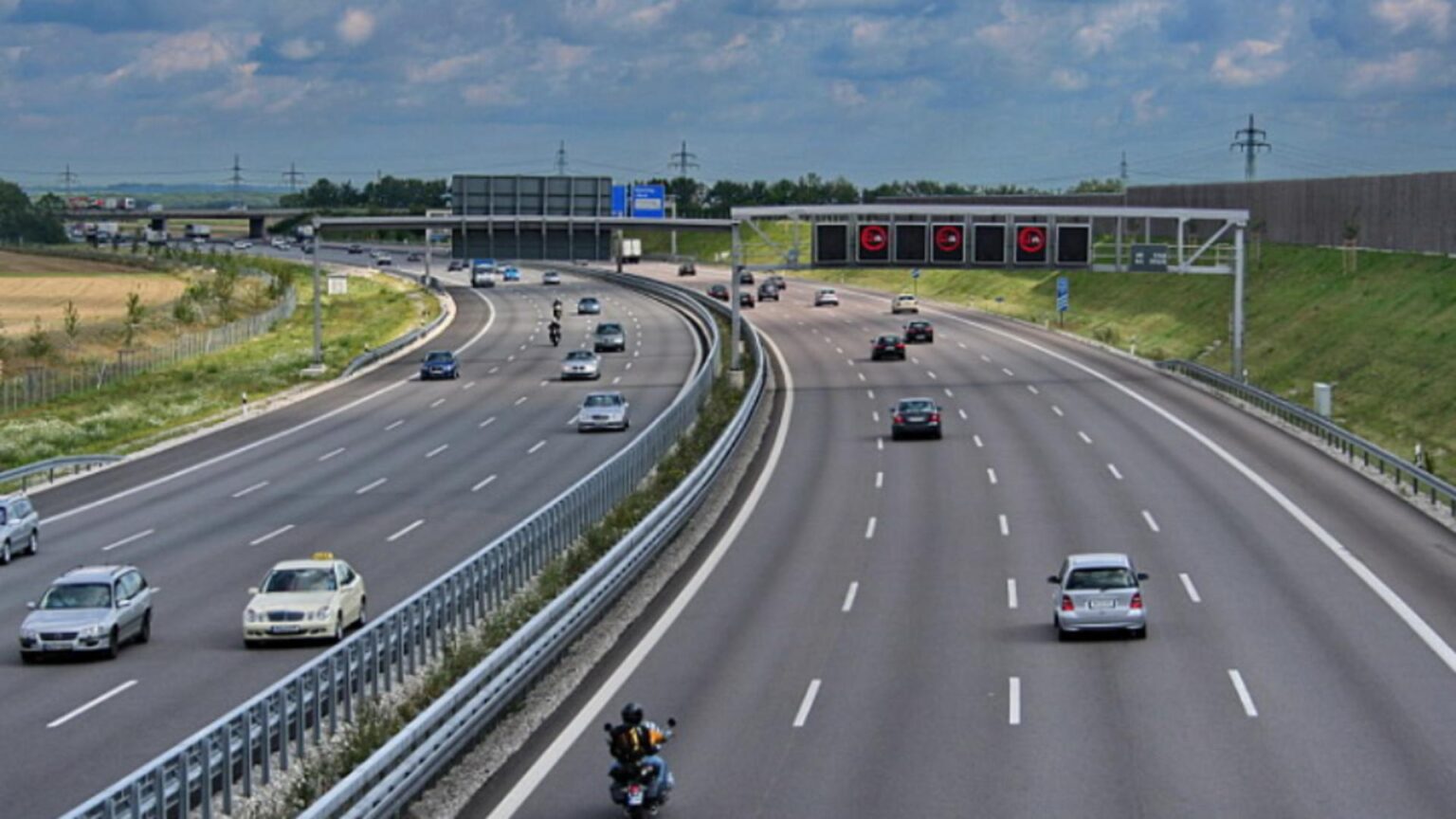 lovitura totala pentru soferii care ajung in aceasta tara statul care te pune sa platesti 100 de euro daca ii folosesti drumurile 696f34dc47484