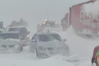 mai multe masini au ramas inzapezite in judetul botosani a fost necesara interventia pompierilor 6960a04a0397f