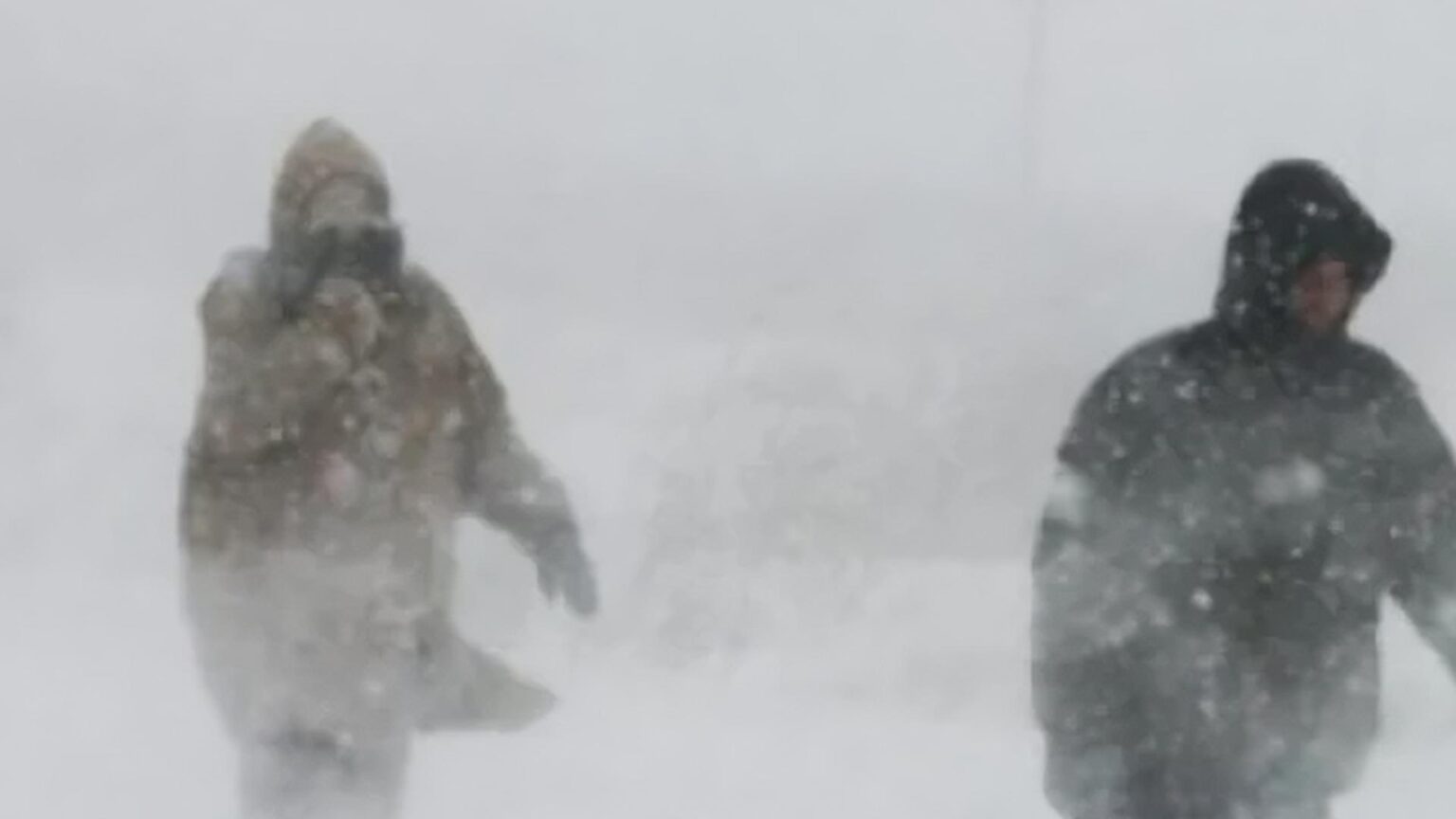 meteorologii au emis noi coduri galbene de vreme extrem de rece ger persistent in nordul moldovei harta 69620de60685a