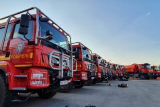 mii de interventii ale pompierilor in weekend s au inregistrat circa 5000 de situatii de urgenta 6964afb908bf4