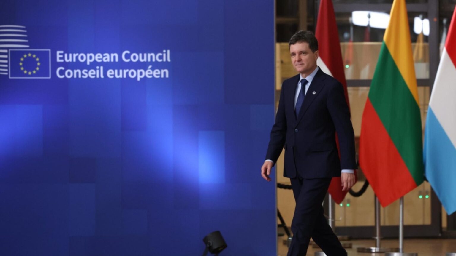 nicusor dan spune ca romania ar putea participa la protejarea groenlandei ce trupe am putea trimite pe teritoriul mult ravnit de trump 69734534cf83c