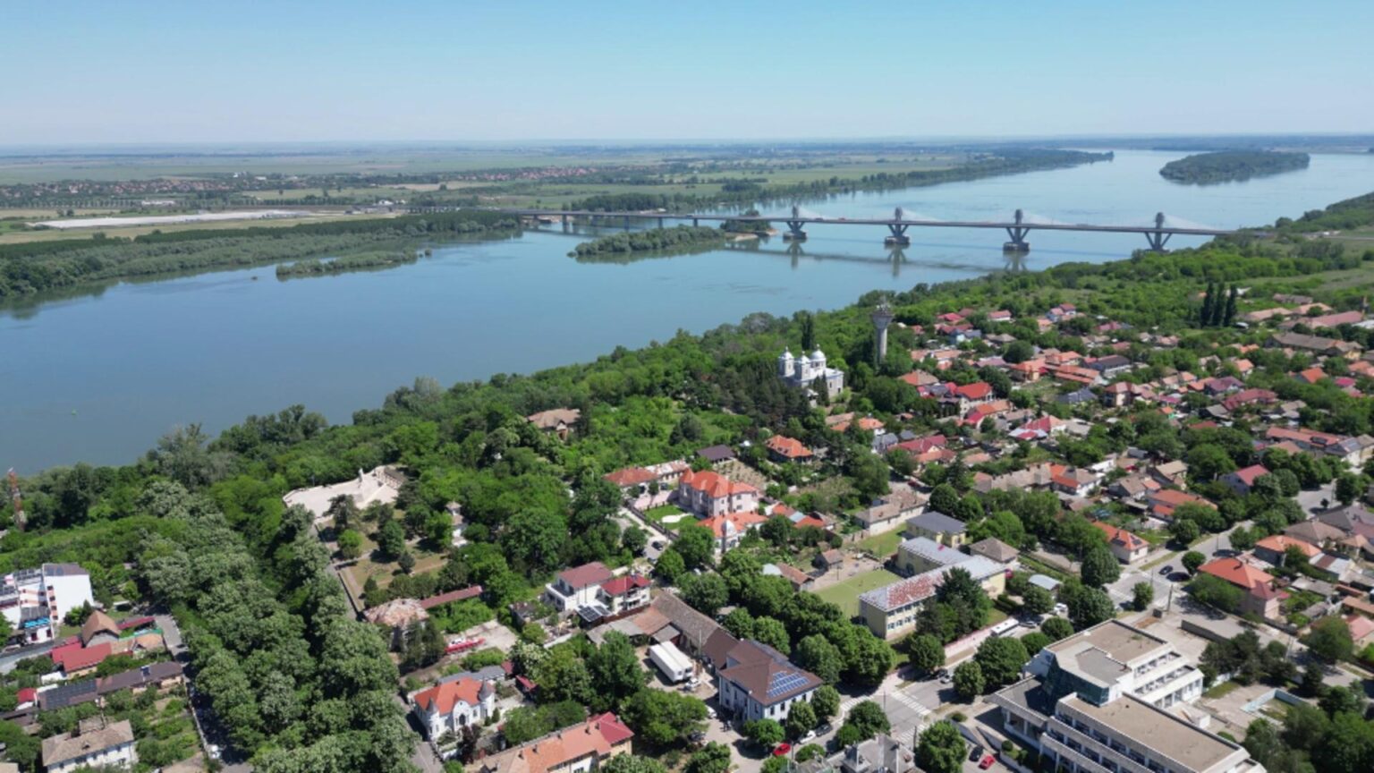 orasul unde primarul a decis sa scada impozitele imi asum presiunea imi asum amenintarile imi asum orice risc legal 6977b2e943710