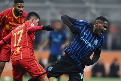 penalty anulat pentru inter milano intreg stadionul a inceput sa huiduie 6968edda81a21