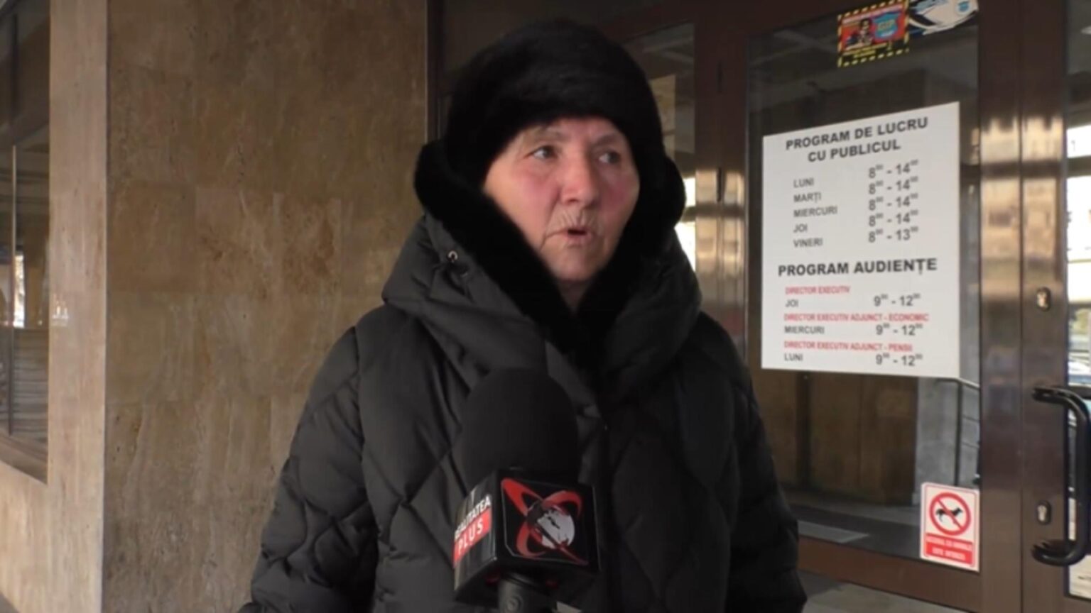 pensia pe card creeaza teama in randul batranilor la noi in sat nu exista bancomat realitatea de la sate ignorata de autoritati video 696bba0a4d09c