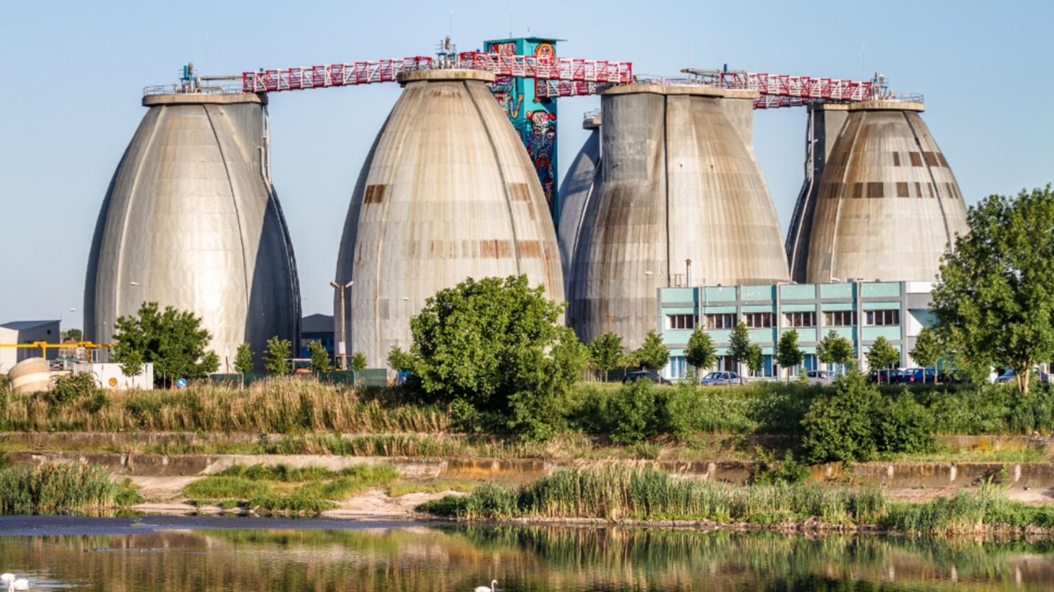 primaria capitalei a finalizat proiectul de modernizare a statiei de epurare glina si a retelei de canalizare 696566714910c