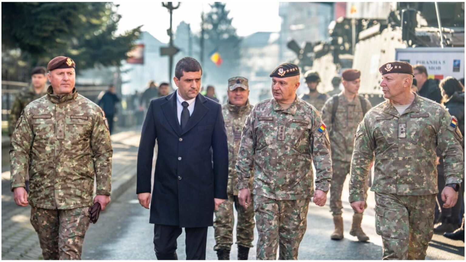 radu miruta daca sua ataca groenlanda toate statele nato se implica trimitem trupe daca ni se cere 696635e6e397d