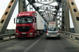 reincep lucrarile pe podul prieteniei trafic restrictionat intre giurgiu si ruse 695f7574d52c2