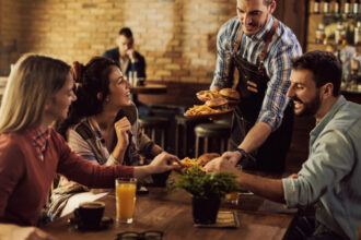 restaurant galez cu doua stele michelin penalizat la capitolul igiena reactia conducerii nu ne este rusine avem reguli diferite 696a70432b7c3