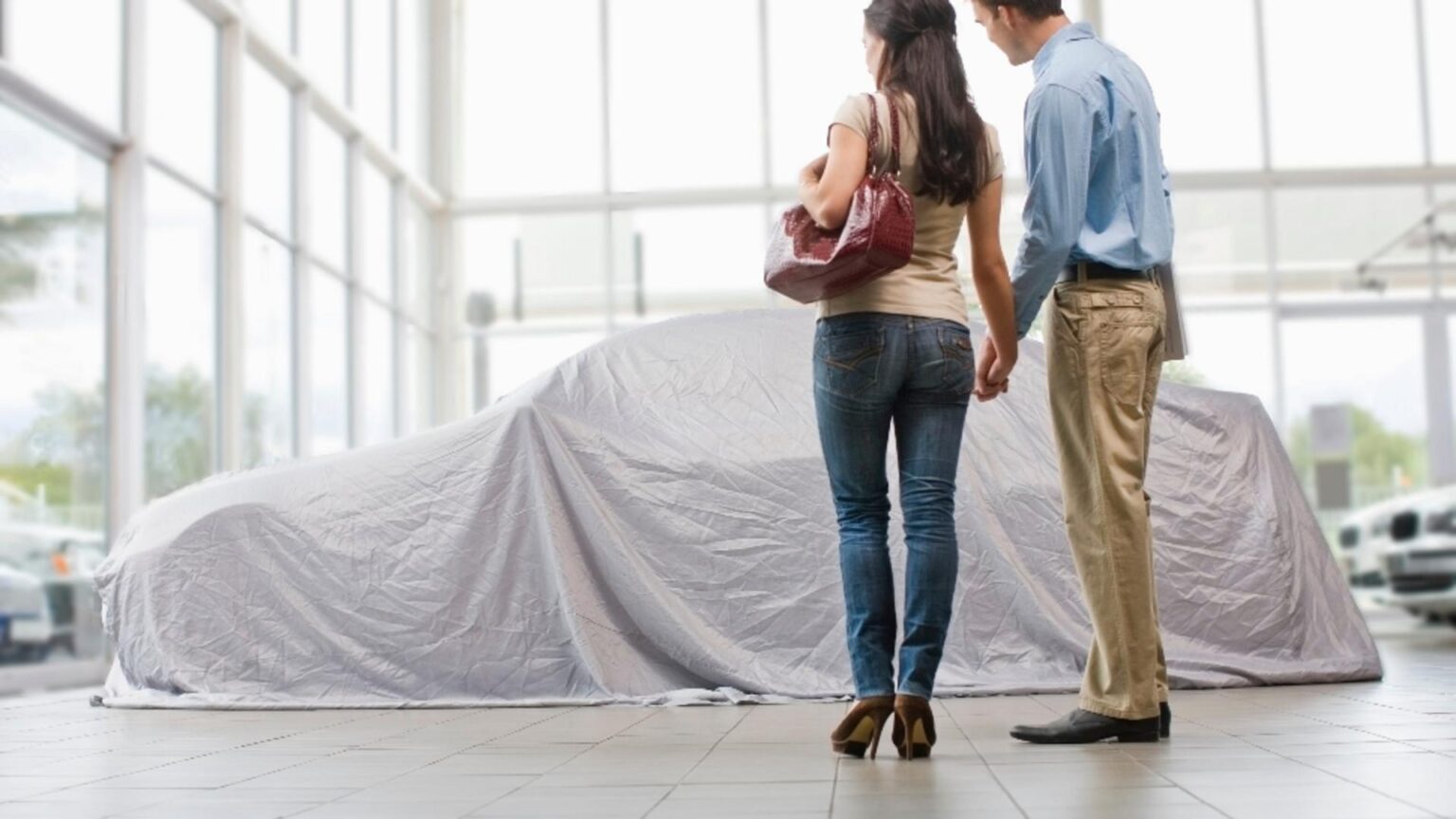 romanii au luat cu asalt showroom urile crestere record a pietei auto in decembrie 695d4c44871d4