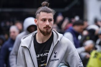 tottenham aston villa de la 1945 live pe voyo in fa cup echipe probabile se califica echipa lui dragusin analiza si pronosticul lui dan chilom 69625ec5602c9