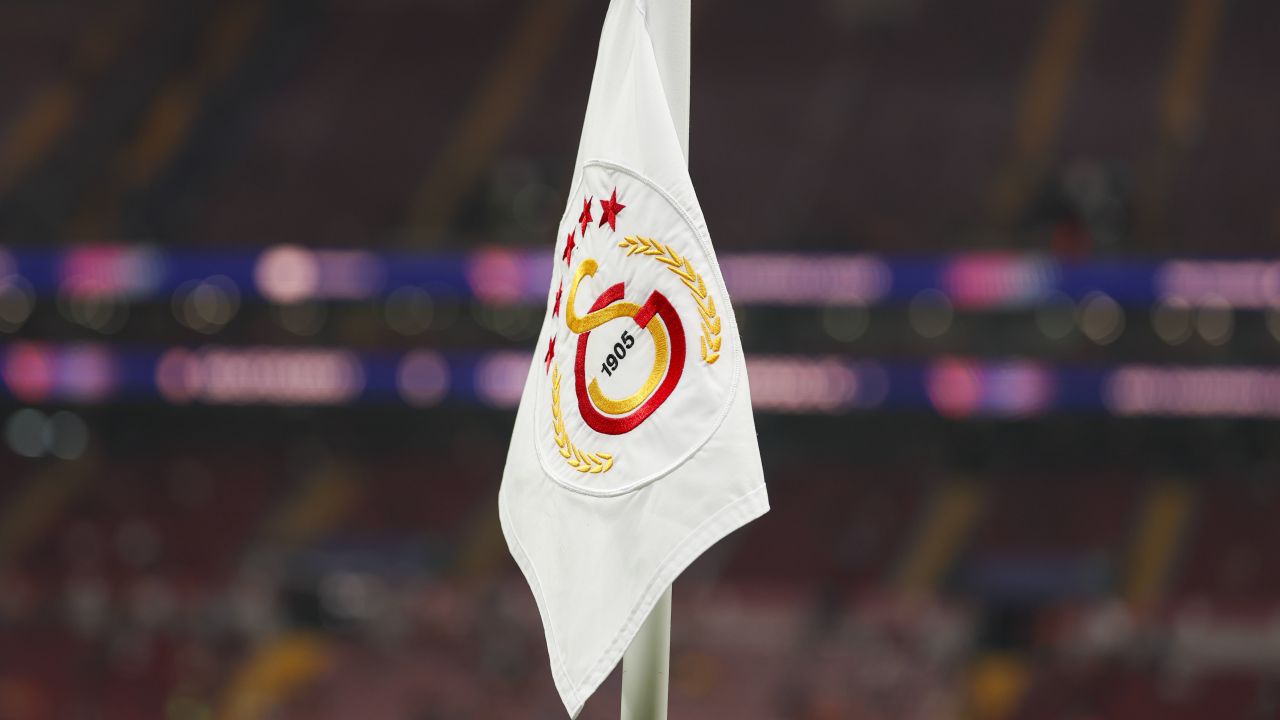 transferul iernii galatasaray negociaza transferul fotbalistului roman 696274d7661c6