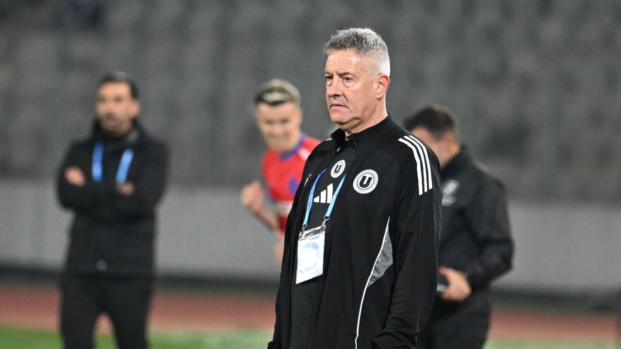 u cluj e la un pas sa l transfere pe andrei coubis insa cristiano bergodi surprinde nu am nevoie de jucatori 695e6428a13a3