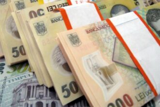 bugetarii prinsi in politica de austeritate a lui bolojan salariile ar putea reveni la nivelurile din 2022 2023 6981e6a7b5747