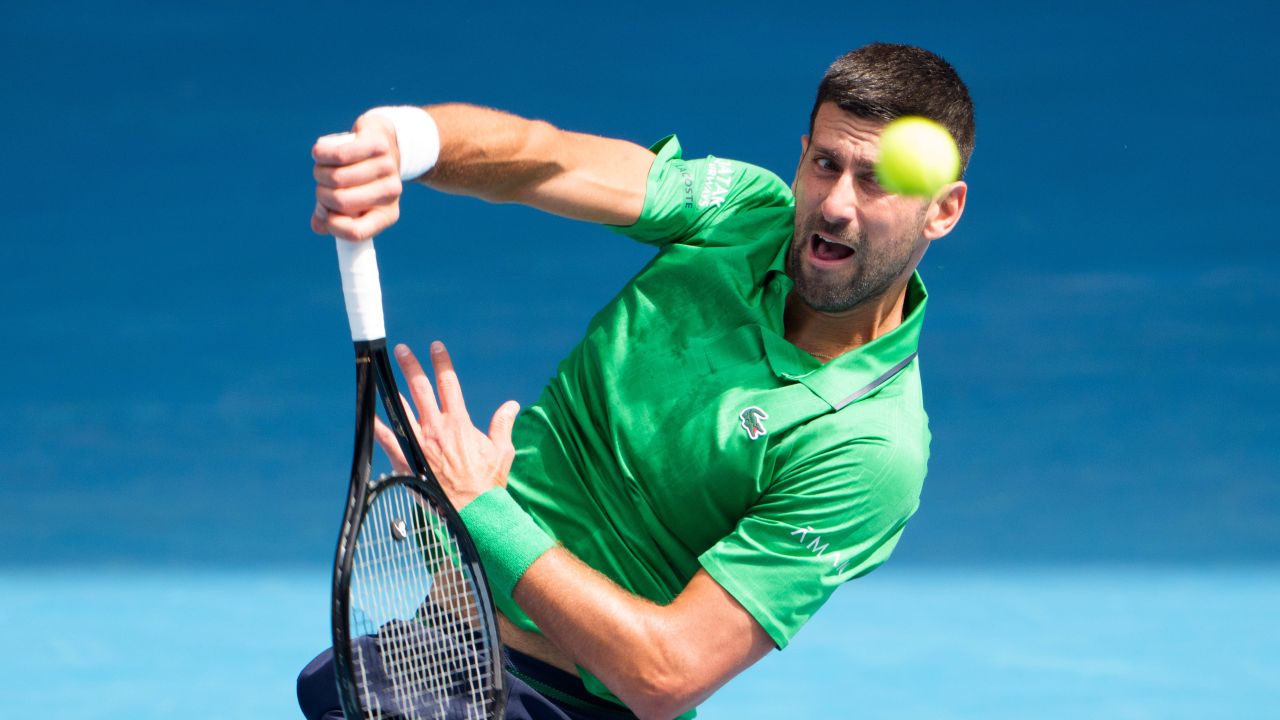 galerie foto te simti in varsta cum arata novak djokovic in 2008 cand a jucat prima finala a carierei in openul australiei 697efbce52156