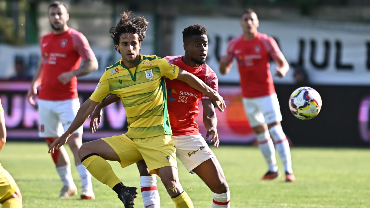 oficial atacantul de la juventus torino refuzat de gigi becali a semnat in romania 69846d3e739f6