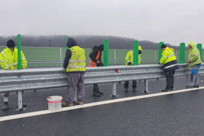 opt oferte pentru ultimul tronson al autostrazii unirii care include un segment de 5 kilometri in r moldova 697fc6f4da1bf