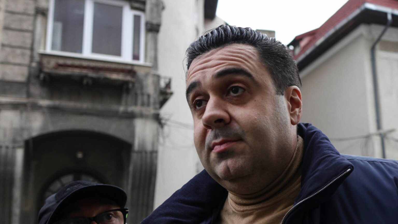 razvan cuc fostul ministru psd al transporturilor trimis in judecata ce acuzatii ii aduc procurorii 6984cfe5a87ad