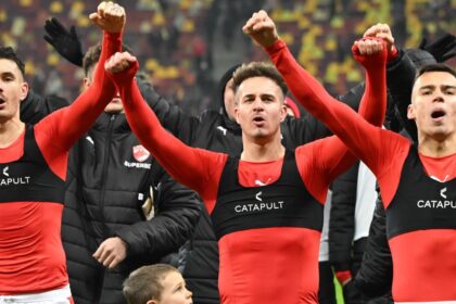 video varu sandel arma secreta a lui dinamo cate goluri decisive a marcat in minutele 89 si 90 alexandru pop 698447be309fd